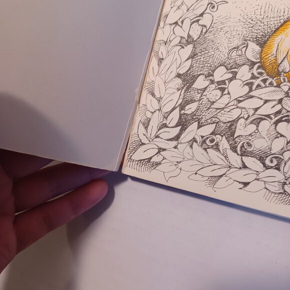 1976 A Pumpkin In A Pear Tree All Year Holiday Activity Craft Book Paperback - Picture 6 of 7